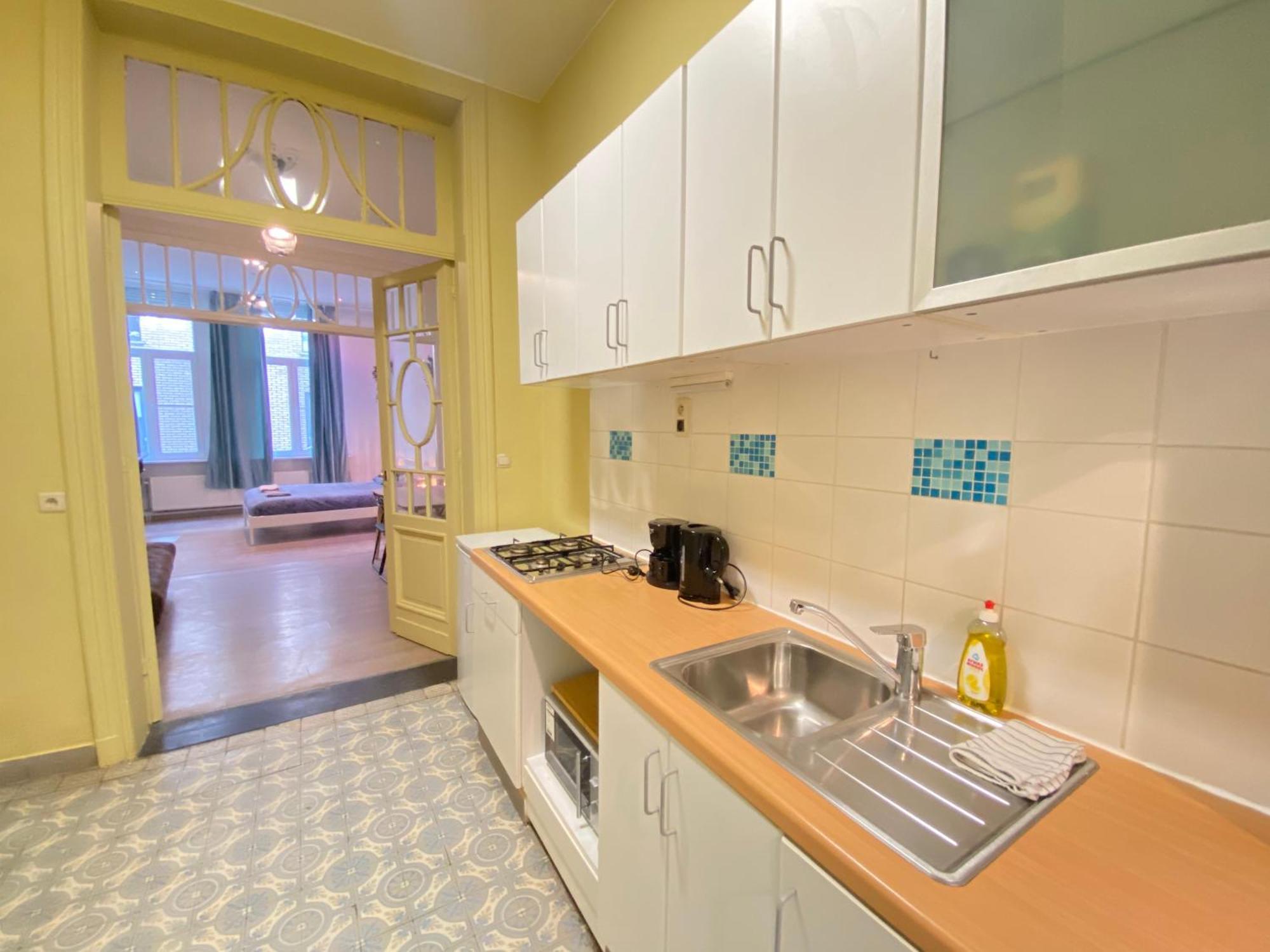 Apartment In The Heart Of *